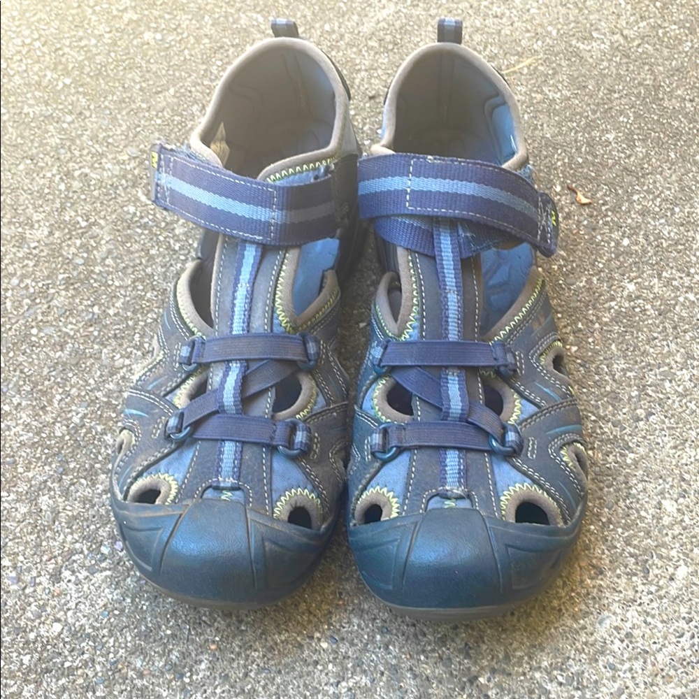Merrell Blue/Gray Size 7  Hiking/Active Sandals